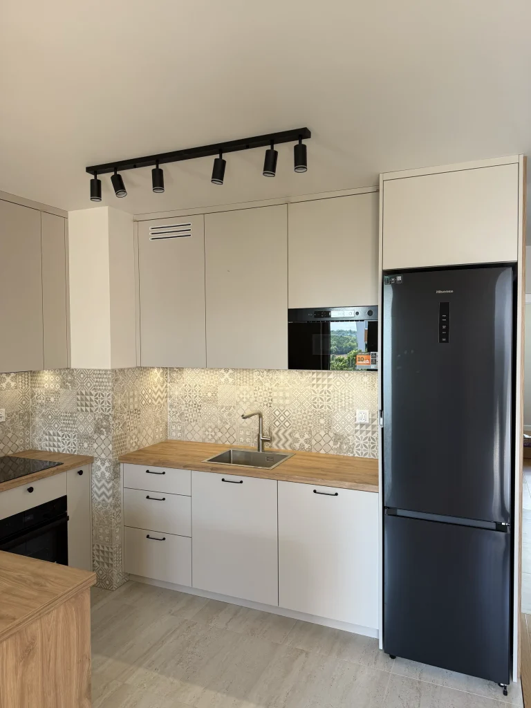 Kuchnia na wymiar KS Meble — realizacja nr 8